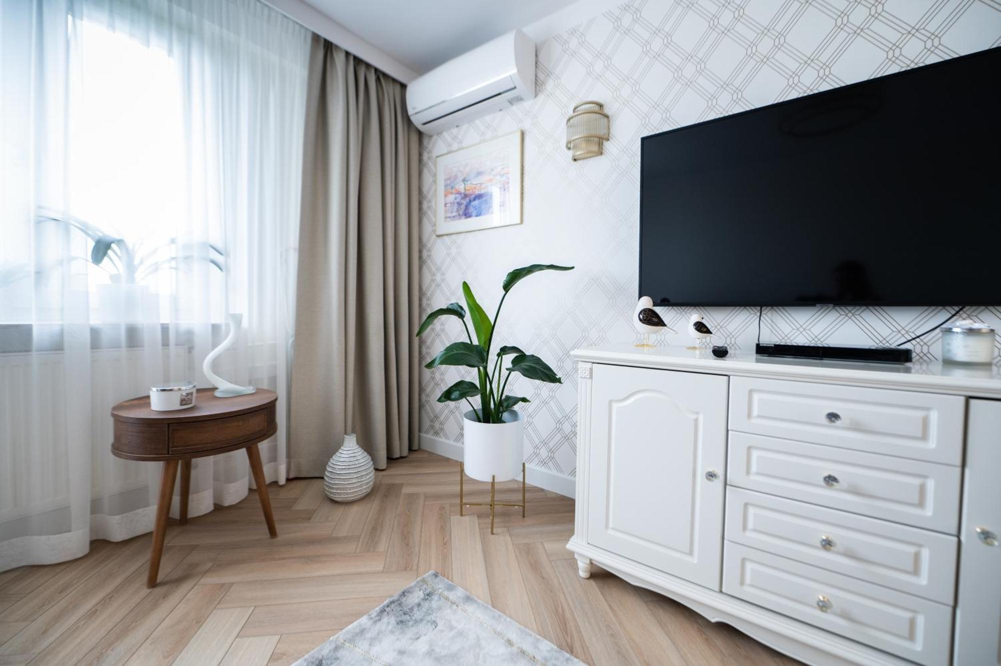 Apartament Zielona Ochota ワルシャワ エクステリア 写真