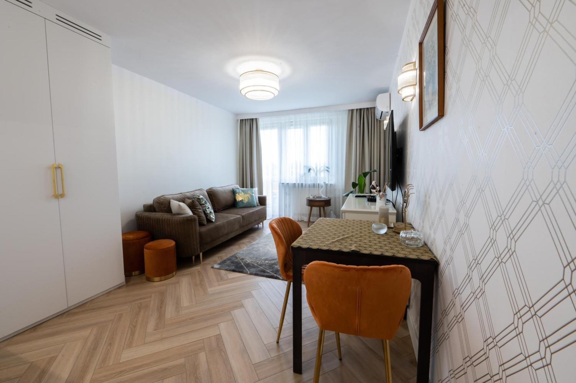 Apartament Zielona Ochota ワルシャワ エクステリア 写真