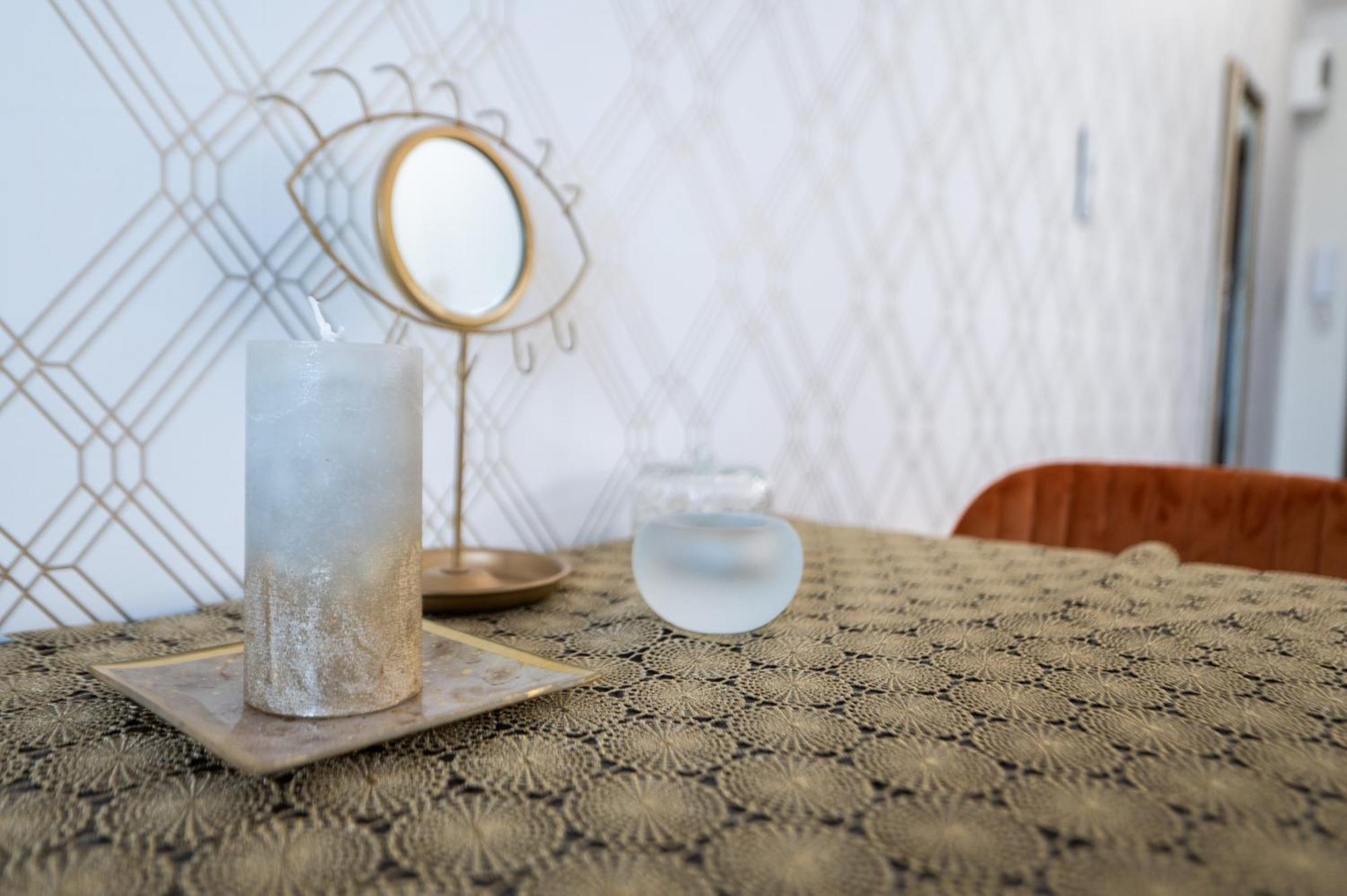 Apartament Zielona Ochota ワルシャワ エクステリア 写真